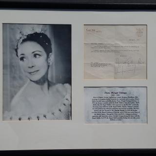 Dame Margot Fonteyn typed letter signed and framed