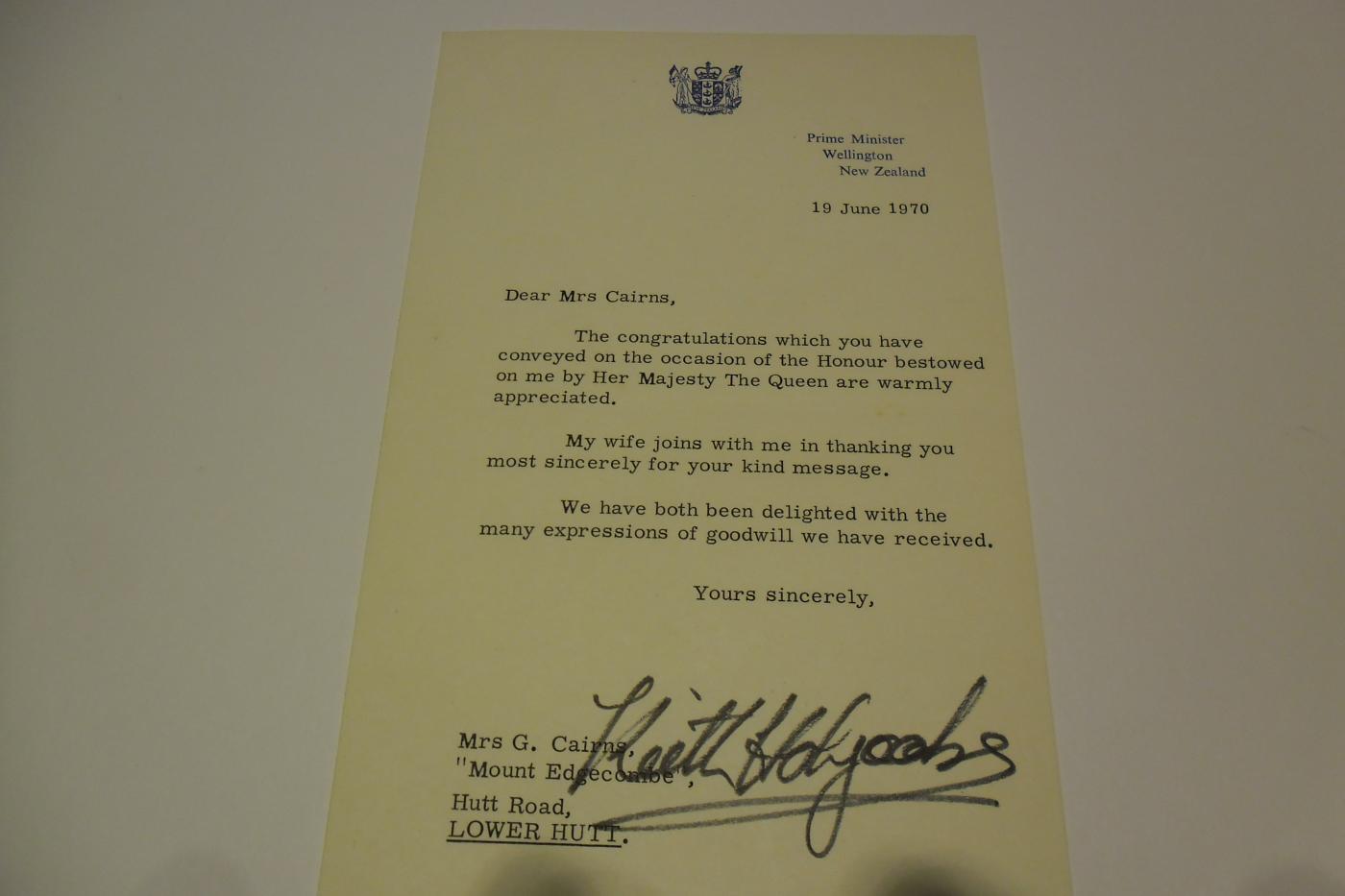 Sir Keith Holyoake, Sir Keith Holyoake signed letter